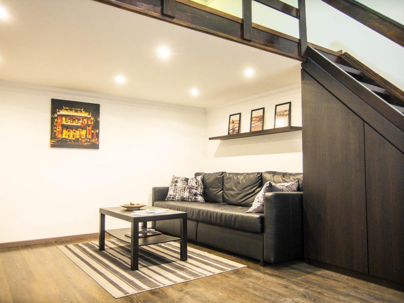 Goldcentral Apartment Akacfa Budapest Exteriör bild