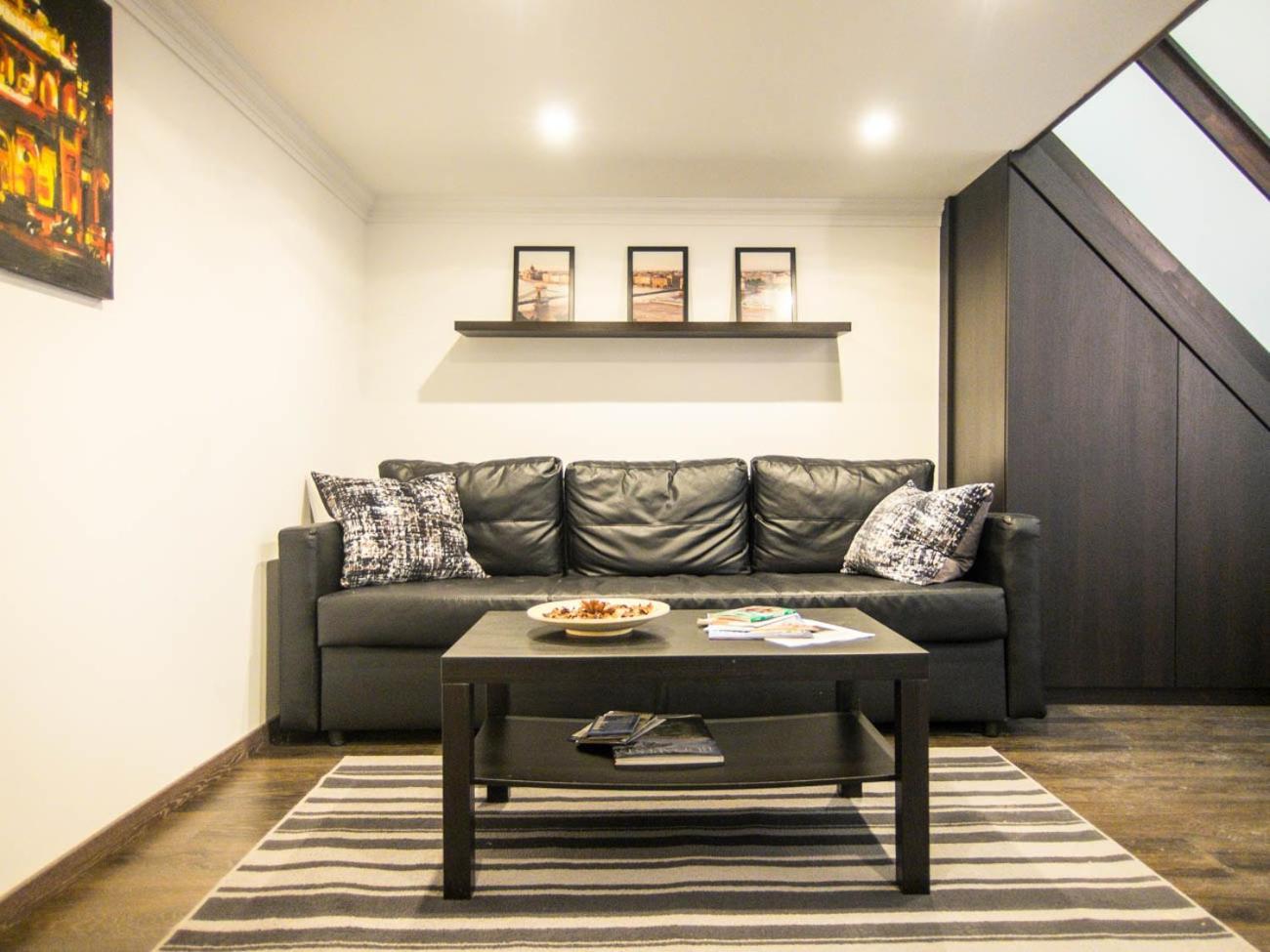 Goldcentral Apartment Akacfa Budapest Exteriör bild