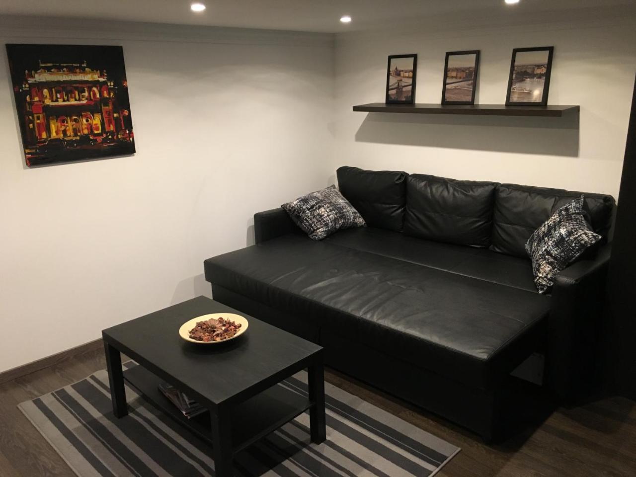 Goldcentral Apartment Akacfa Budapest Exteriör bild